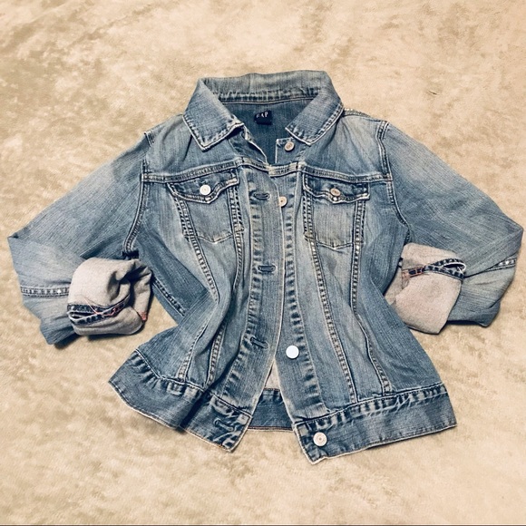 GAP Jackets & Blazers - GAP Jean Jacket